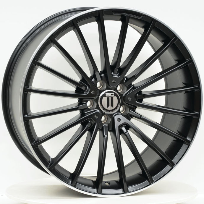 AM600 20x8.5 ET45 5/112 Black Machined Lip